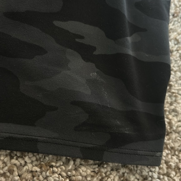 TWO Athleta conscious crop workout tank tops - Picture 3 of 13